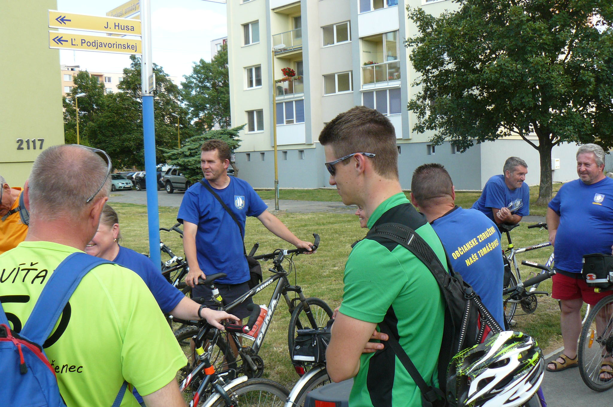 124 Trebišov - rozlúčka s odchádzajúcimi na vlak